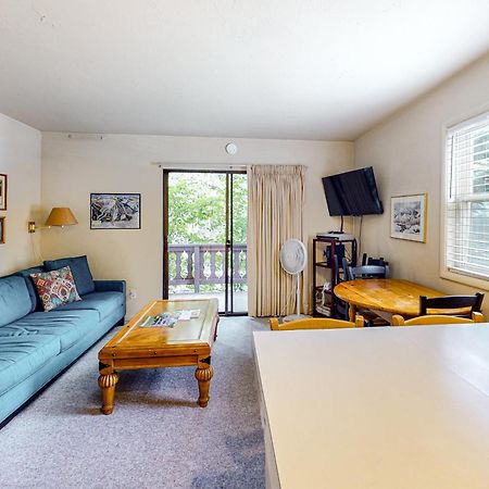 Edelweiss Ski-In-N-Out & Unwind On Picabo St Ketchum Room photo